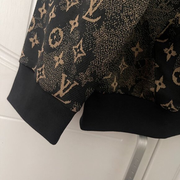 Louis Vuitton Black and Gold Monogram Bomber Jacket - Picture 5 of 9